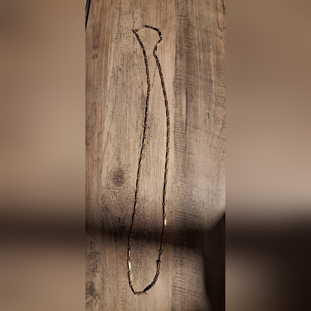 Elegant Gold Necklace